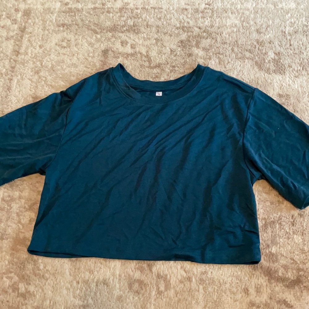 Fabletics crop top